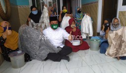 Beromzet 30 Persen, BHS Dorong Bank Penyalur KUR Bantu Permodalan Kampung Pemasangan Payet Pagerwojo