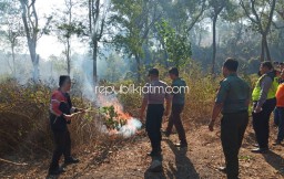Pagi Apel Siaga, Siang Hutan Sukun di Ponorogo Terbakar