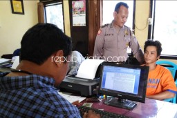 Jagoan Kampung Porong Hajar 3 Kakek Dijebloskan Tahanan