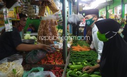 BHS Disambati Pedagang Soal Beratnya Retribusi di Pasar Sukodono, Siap Selesaikan dalam 100 Hari Kerja