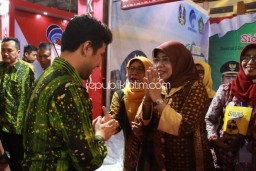 Wagub Jatim Kunjungi Stan Pemeran KIM Sidoarjo