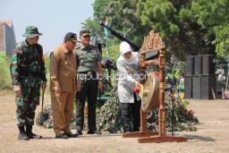 Khofifah : TMMD Sarana Kuat Bangun Integrasi Bangsa dan Sosial