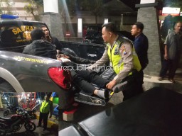 Melaju Kencang, Motor Pegawai BRI Tabrak Penyeberang Jalan di Ponorogo