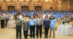 Kapolda Jatim Ajak Petani Garam Jaga Kondusifitas Jatim