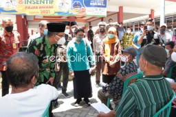 Bupati Sidoarjo Pastikan Capaian Vaksinasi Lansia Dosis Pertama 40,5 Persen