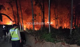 Barongan Bambu Terbakar, Gegerkan Warga Jetis Ponorogo