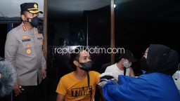 Akhir Pekan, Posko Siaga Vaksin 24 Jam di Sidoarjo Mampu Melayani 350 Orang, Termasuk Bukan Warga Sidoarjo