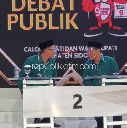 Lebih Paham Masalah dan Solusi Saat Debat Publik, Warga Sidoarjo Makin Mantap Pilih Gus Muhdlor - Subandi