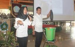 Ratusan Anggota PKK Digembleng Membuat Kompos Keranjang Takakura