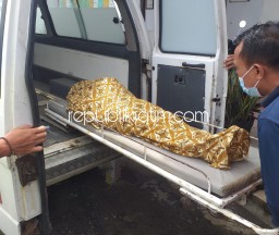 Terjatuh dan Tertindih Motor Sendiri, Pria Di Ponorogo Tewas di TKP