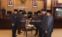 APBD 2020 Disetujui Dini Hari, FPKB Kecewa Fraksi Lain Ngotot Rp 120 Miliar untuk RSUD Barat