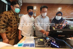 Optimalkan Setoran Pajak, BPPD Sidoarjo Pasang Alat Perekam Pajak di Restoran Bandara Juanda