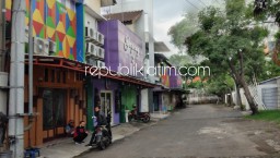 Dewan Sidoarjo Desak Penertiban, Pemilik Yayang Cafe Karaoke Anggap Layanan Seks Diluar Manajemen