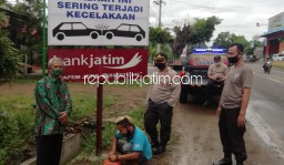 Sering Terjadi Laka Lantas, Polsek Jetis Pasang Himbauan Titik Rawan Kecelakaan
