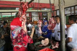 Libur Nataru, Satgas Pangan Polresta Sidoarjo Cek Harga dan Stok Kebutuhan Pokok