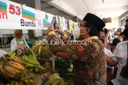 Potensi Transaksi Non Tunai Tinggi, Sidoarjo Mulai Terapkan Digitalisasi Pembayaran di Pasar Tradisional