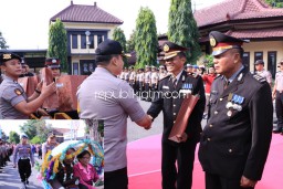 72 Anggota Polres Ponorogo Naik Pangkat, 18 Pensiun dengan Pangkat Tertinggi Kompol
