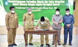Seluruh Kepala OPD Teken Perjanjian, Kinerja Lambat Langsung Dievaluasi Bupati Sidoarjo