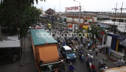 Urai Kemacetan Menahun, Pemkab Sidoarjo Kebut Pelebaran Pertigaan Bangah - Aloha Bebaskan 52 Bangunan