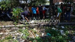 Wabup Sidoarjo Sidak Aliran Sungai Kedung Banteng - Kalidawir, Ajak Warga Bersihkan Sampah