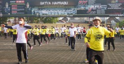 Jajaran Polresta Sidoarjo Antusias Ikuti Senam DI Style Diyakini Mampu Menunjang Imun