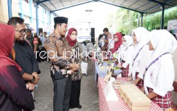 Wabup Sidoarjo Buka Job Matching di SMK Antartika 2, Dorong Peserta Manfaatkan Maksimal Peluang Industri