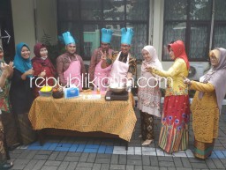 Begini Lomba Memasak Nasgor Ala Pejabat Pria Dinkes Pemkab Sidoarjo