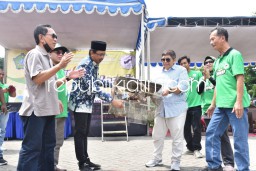 Sambut Harjasda ke 164, Ratusan Kicau Mania Berebut Piala Bupati Sidoarjo di Parkir Timur GOR Delta