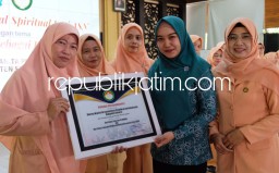 Ning Sasha Ingatkan Pentingnya Peran Istri Sebagai Pendamping ASN Sidoarjo