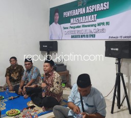 Usai Bagikan 120 Pompa Konversi Diesel ke Elpiji, Gus Syaikhul Tampung Aspirasi Gapoktan Balongbendo Sidoarjo
