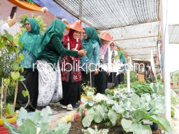 Ning Sasha Ajak Tiap Desa di Sidoarjo Tonjolkan Ciri Khas Kelompok Asman dengan Produk Unggulan Khusus