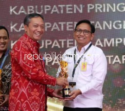 Kemendagri Nobatkan Sidoarjo Sebagai Kabupaten Sangat Inovatif di Ajang IGA 2023