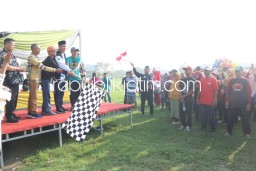 Gus Muhdlor dan Warga Banjarsari Sidoarjo Deklarasi Pemilu Damai Bagi Pemilih Pemula 2024