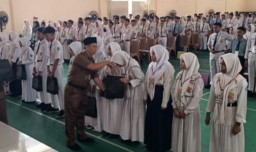 Ratusan Siswa Baru SMAN 4 Ikut MPLS Dukungan Program Anti Bullying, 20 Siswa Terima Seragam Gratis