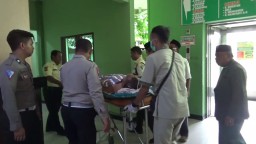 Ketua PCNU Jember Korban Kecelakaan Fortuner Dirujuk ke RSUD Soetomo