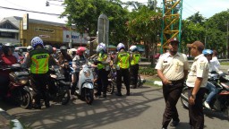 Lantas dan Dispenda Razia Gabungan, Tilang Pelanggar Pajak