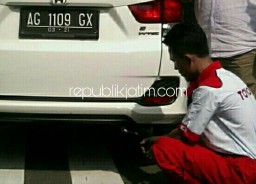 Tak Laik Jalan, Dishub Kediri Uji Emisi Puluhan Kendaraan 