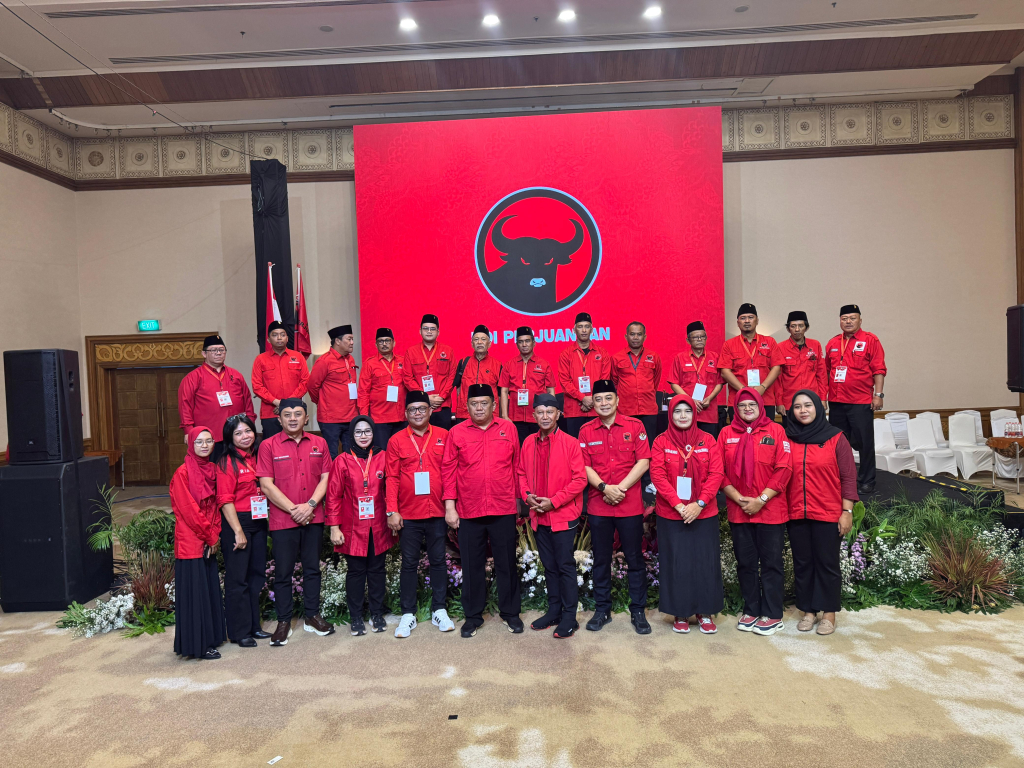 FORMASI BARU - Ini daftar para pengurus DPC PDI Perjuangan dibawah kepemimpinan Hari Yulianto usai Konfecab yang dilaksanakan, Minggu (21/12/2025).