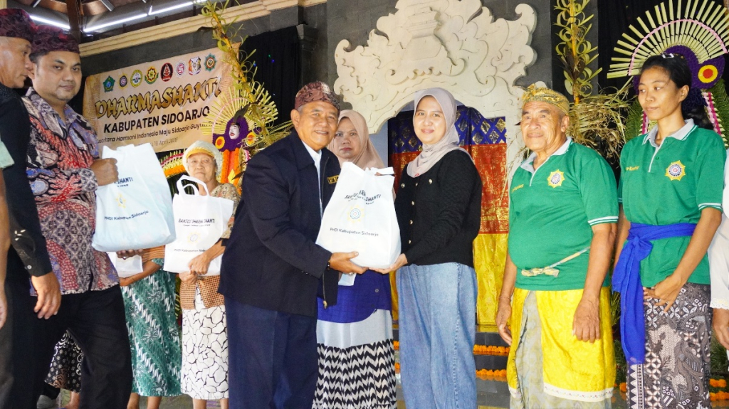 Harmoni di Kota Delta, Umat Hindu Sidoarjo Rayakan Dharma Shanti di Pura Krembung Momen Pererat Persaudaraan