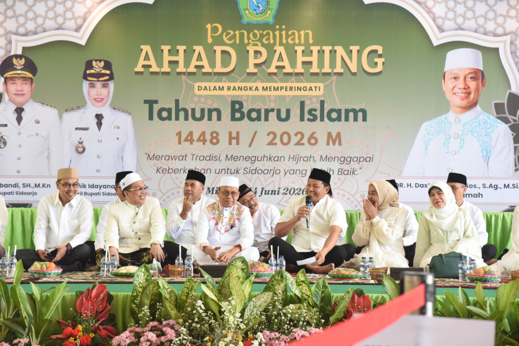 Ribuan Jamaah Padati Pendopo Delta Wibawa, Bupati Sidoarjo dan Ustadz Das'ad Latif Gaungkan Semangat Hijrah