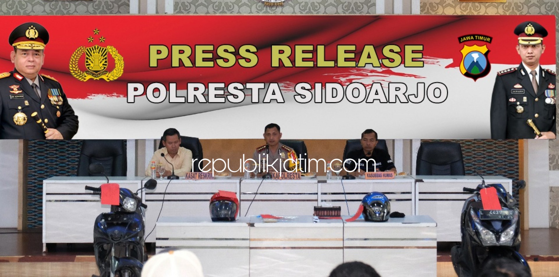 EVALUASI - Kapolresta Sidoarjo, Kombes Pol Zain Dwi Nugroho menganalisa dan mengevaluasi perkara selama Tahun 2019 kemarin. 