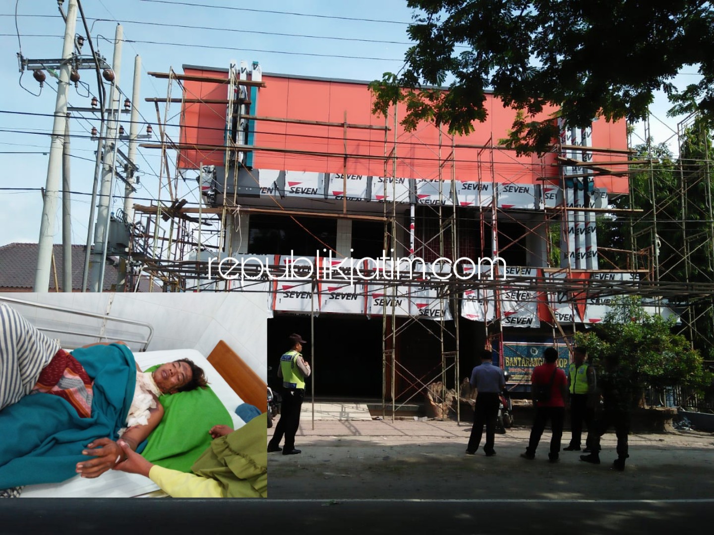 TERSENGAT - Petugas Polsek Sumoroto menunjukkan lokasi korban tersengat listrik dan korban saat dirawat di Rumah Sakit Darmayu, Sabtu (05/01/2019).