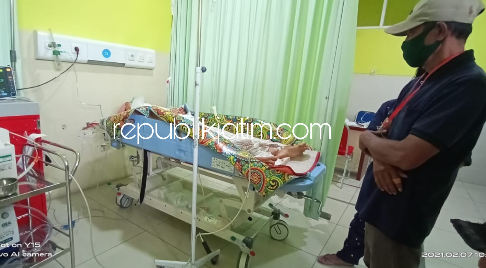 MENINGGAL - Janda dua anak korban penganiayaan Seniwati (56) warga Desa Wonokupang, Kecamatan Balongbendo, Sidoarjo akhirnya meninggal dunia di RSUD Sidoarjo, Kamis (11/02/2021) dini hari.