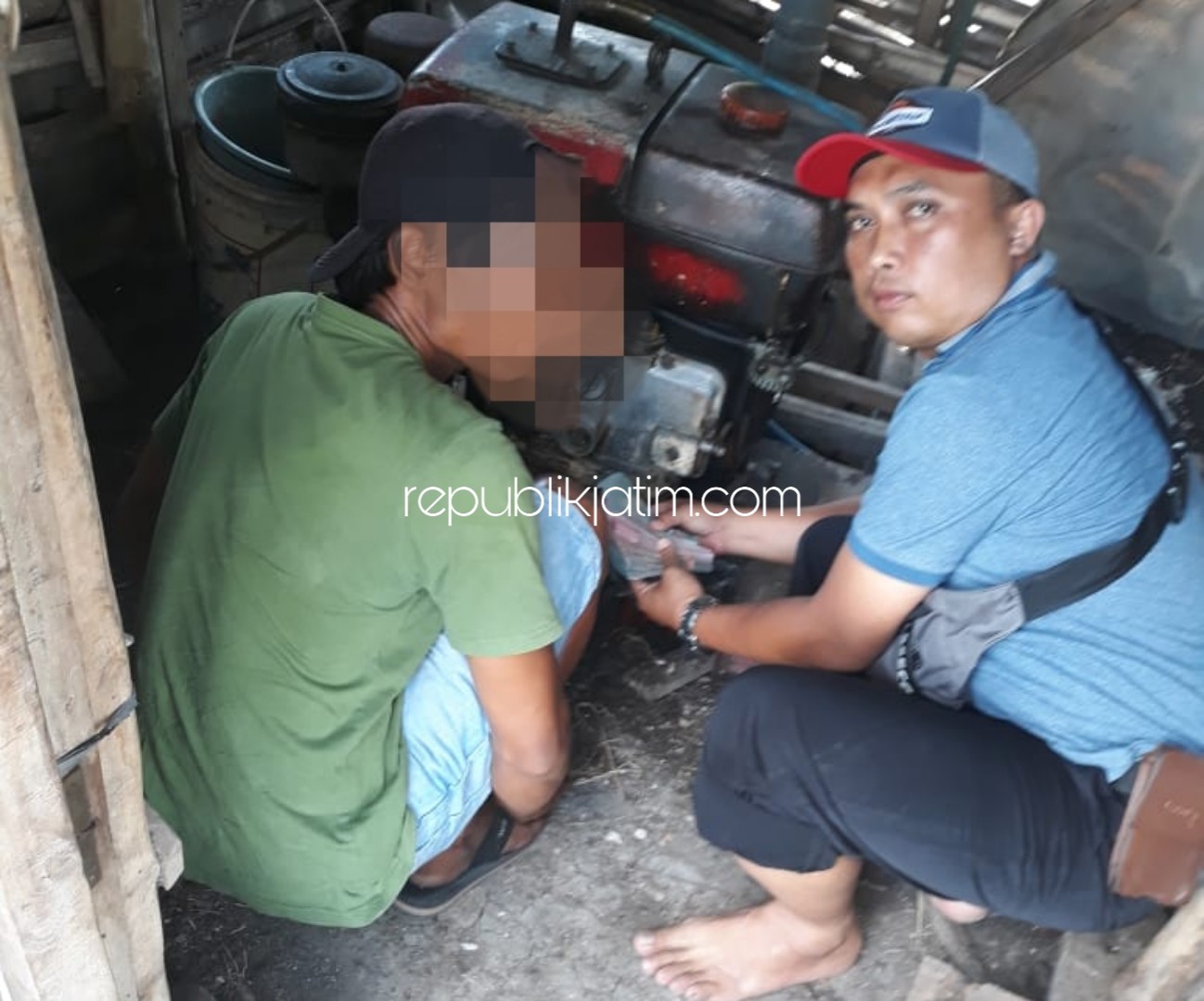 CONGKEL PINTU - Pelaku pencongkelan pintu rumah tetangga, HTN tak berkutik saat anggota Unit reskrim Babadan meringkusnya di rumah pelaku, Sabtu (15/02/2020).