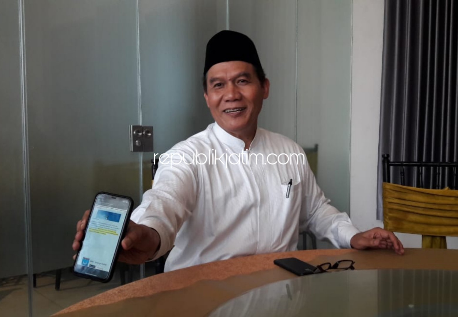 Bacabup Sidoarjo, Bambang Haryo Soekartono