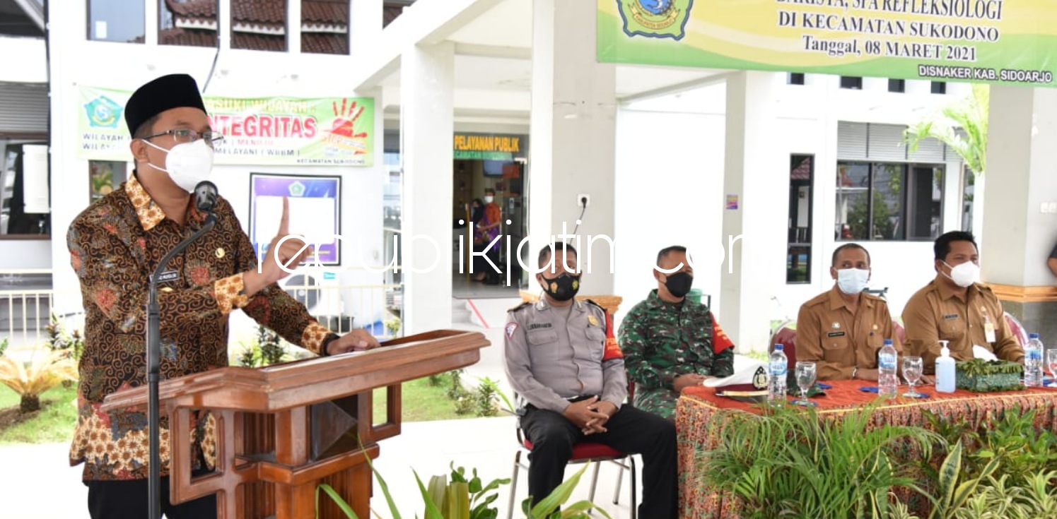 BUKA - Bupati Sidoarjo, Ahmad Muhdlor Ali (Gus Muhdlor) membuka acara pelatihan SPA dan Refleksologi untuk warga Kecamatan Sukodono, Sidoarjo, Senin (08/03/2021).