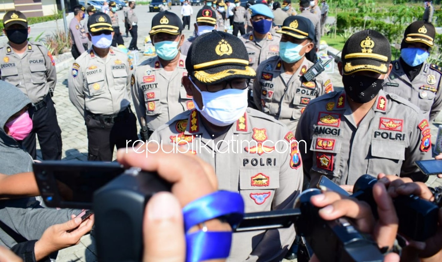 PENJELASAN - Kapolresta Sidoarjo, Kombes Pol Sumardji memaparkan soal penurunan angka kasus kriminal di Sidoarjo hingga 30 persen sejak adanya wabah Covid-19, Senin (13/04/2020).