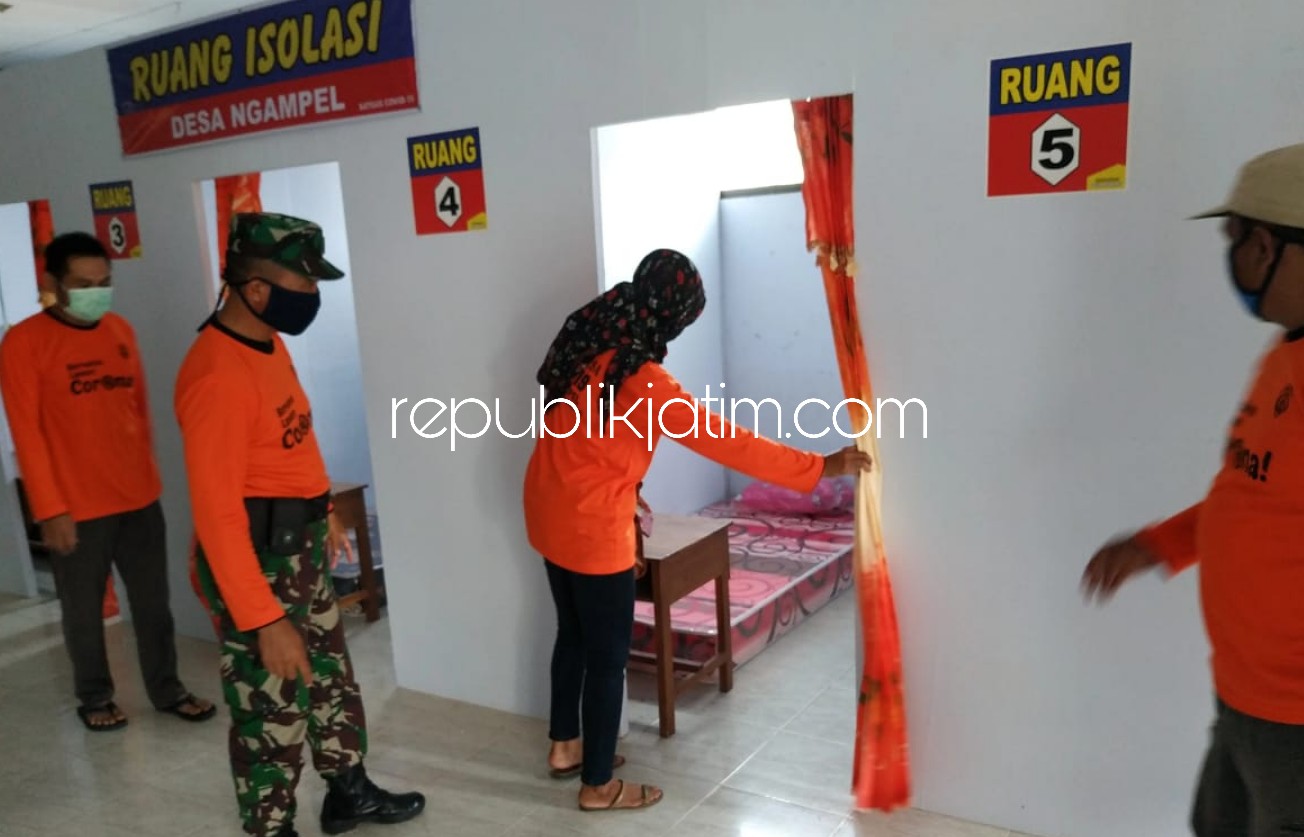 RUANG ISOLASI - Pemdes Ngampel, Kecamatan Balong, Ponorogo sudah menyiapkan 5 ruang isolasi bagi warga desanya yang memaksa mudik dan membandel pulang kampung, Minggu (19/04/2020).