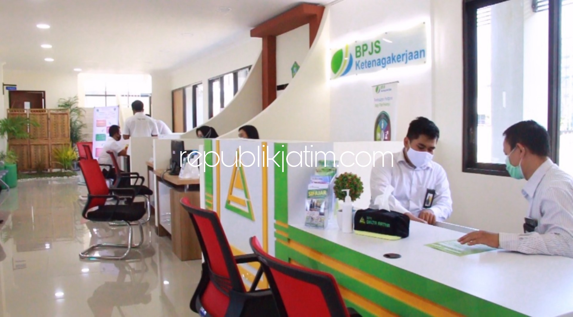 SOFT LAUNCHING - Soft launching Mini Mal Pelayanan Publik (MPP) di Kecamatan Sukodono menjadikan Sidoarjo sebagai kabupaten pertama di Indonesia yang memiliki MPP di tingkat kecamatan, Rabu (22/04/2020).