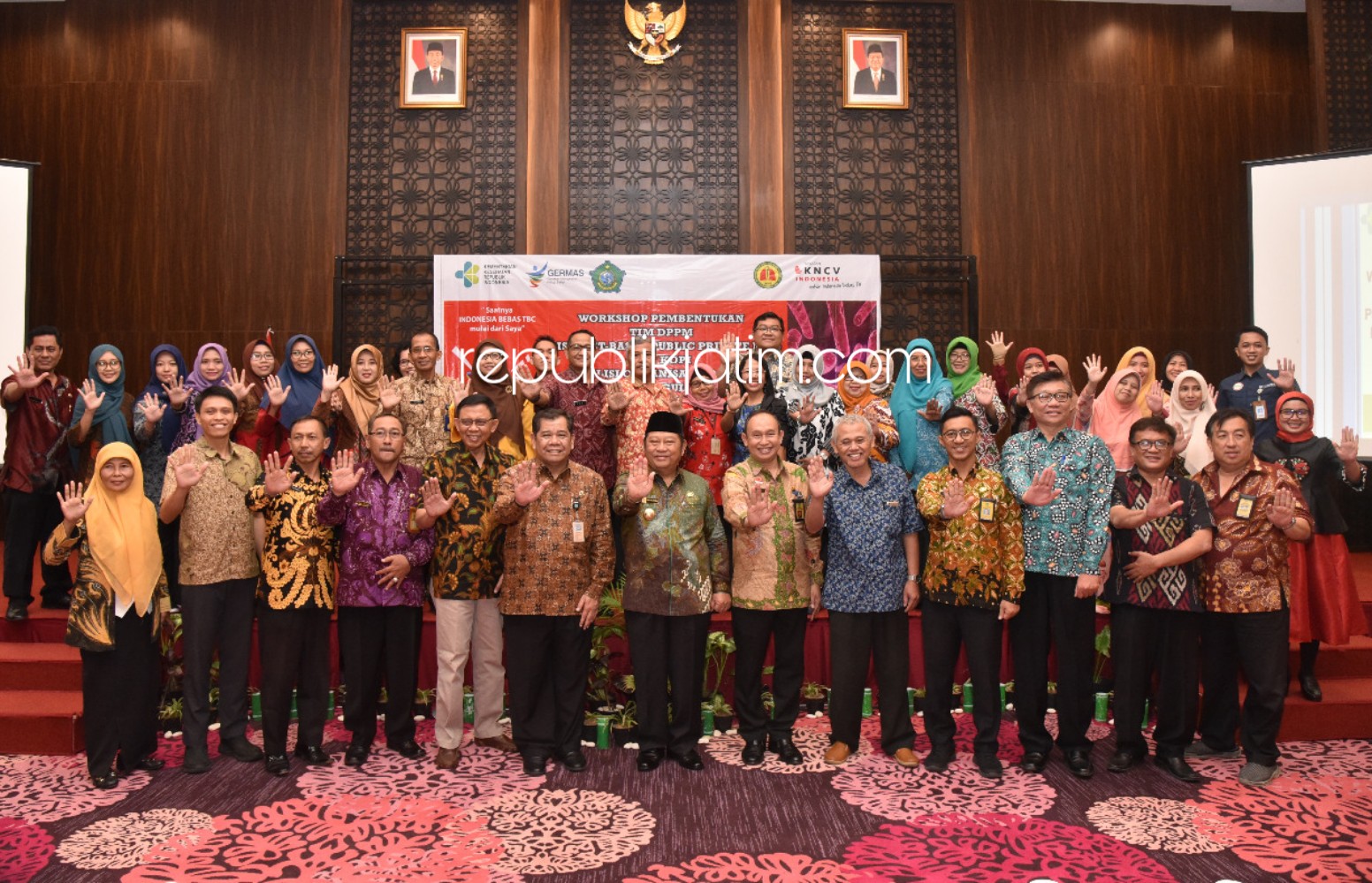 PEMBENTUKAN - Bupati Sidoarjo, Saiful Ilah mendukung terbentuknya tim DPPM dan KOPI untuk tekan kasus TBC di Sidoarjo di Favehotel, Sidoarjo, Kamis (25/07/2019).